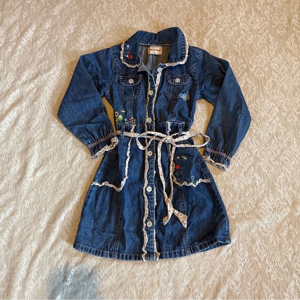 Girls Toffee Apple embroidered belted denim dress